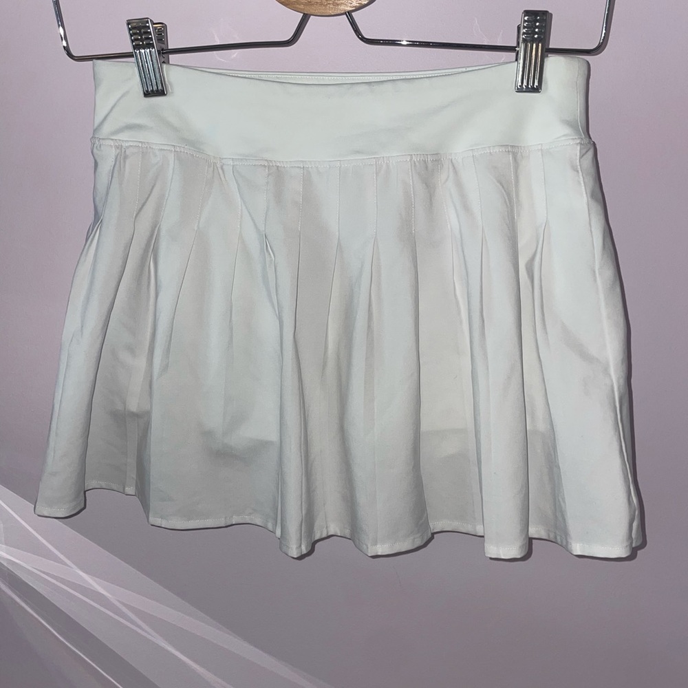 Forever 21 White Pleated Tennis Skort